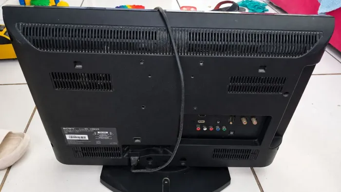 TV Sony 22 polegadas - oportunidade!