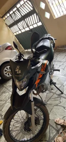 Moto XRE