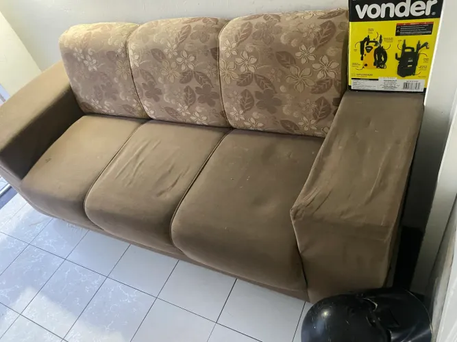 SOFÁ DE 3 LUGARES