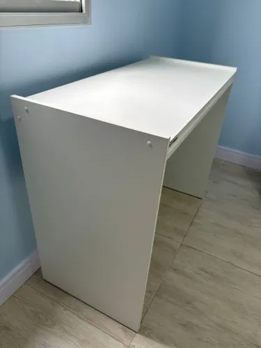 Vende-se Mesa de Escritório semi-nova
