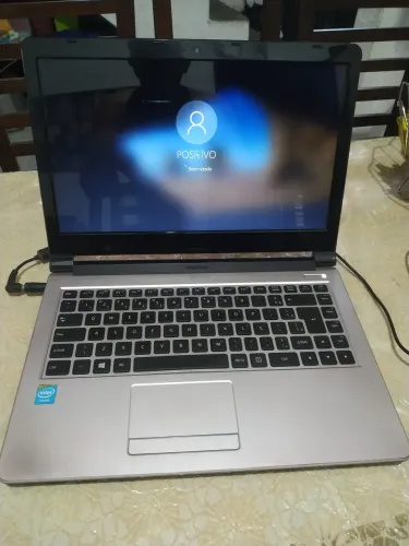 Notebook Positivo