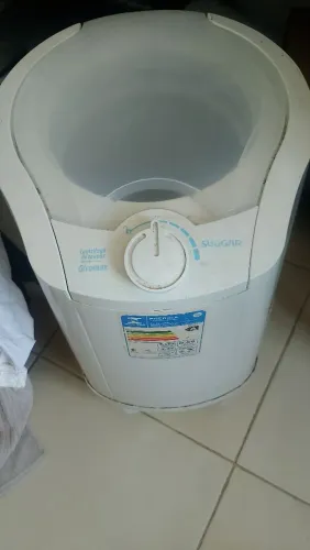 Vendo centrífuga 3,5kg excelente estado