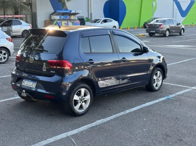 Volkswagen Fox Rock IN RIO 1.6 MI Total Flex 8V 5P 2016