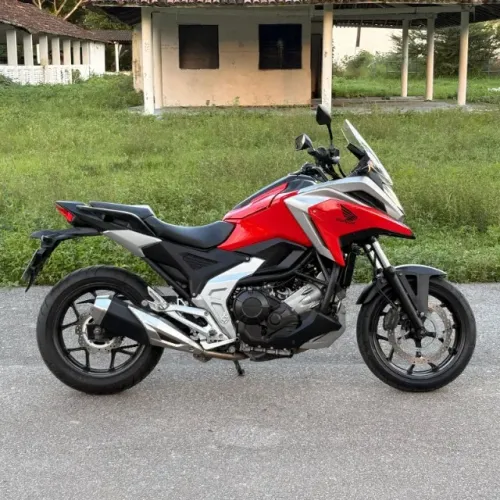 Honda NC750X 2023