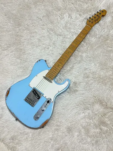 Tagima T-505 Hand Made in Brazil - Custom Relic Daphne Blue