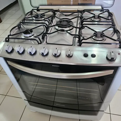 FOGÃO ELECTROLUX 6 BOCAS COM GRILL