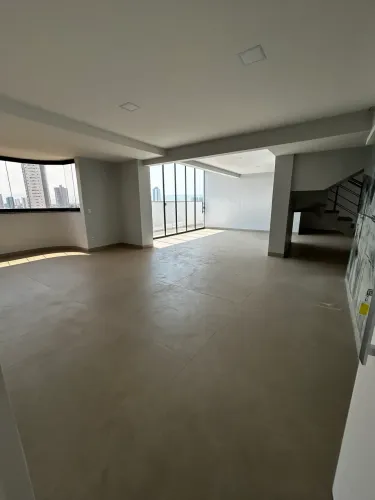 Cobertura com 350 m2 na 21 4 suítes 