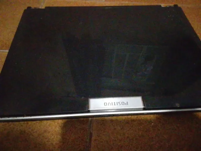 Notebook positivo ainda funciona ou para tirar peças