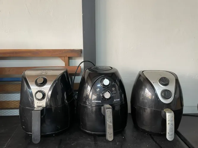 Fritadeiras Elétrica Air Fryer Mondial com Defeito