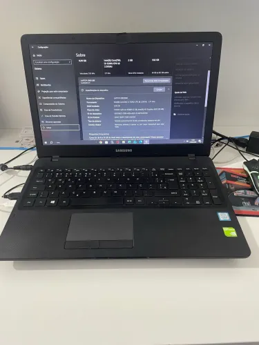 Samsung expert core i5, 1tb, GeForce 920mx