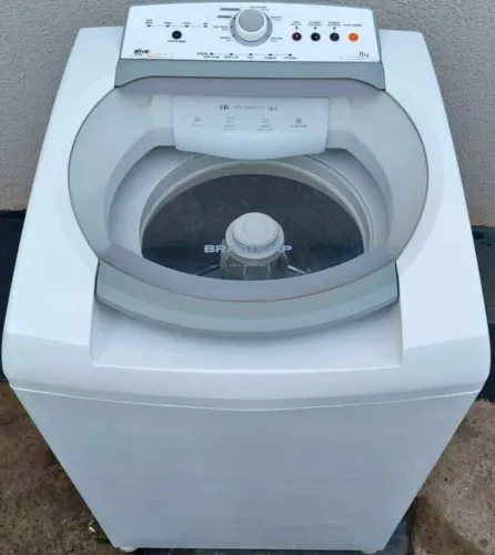 Vendo máquina de lavar roupa Brastemp ative 11kg funcionando perfeitamente!