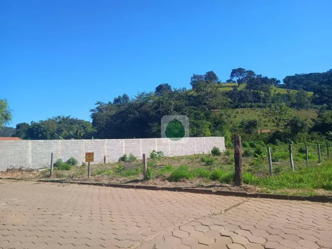 Terreno à venda, 1400 m² por R$ 550.000 - Centro - São Bento do Sapucaí/SP