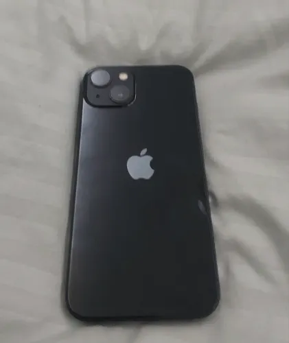 iPhone 13 bateria 73%