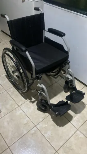 Cadeira de Rodas 