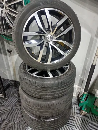 Aro 17 5 furos Golf GTI