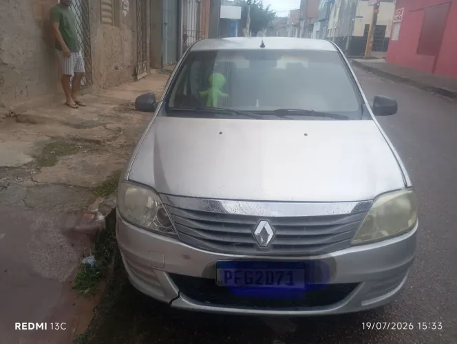 Renault Logan Authentique Hi-flex 1.0 16V 4P 2011