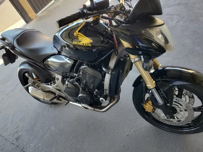 CB 600 HORNET 