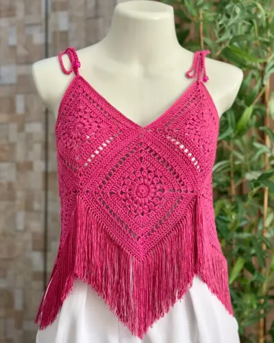 Cropped de Crochê Feminino Pink com Franjas