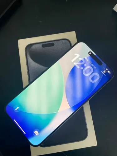 iPhone 15 pro max completo (Caixa original e cabo)