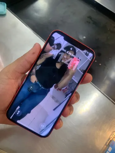 iPhone 12