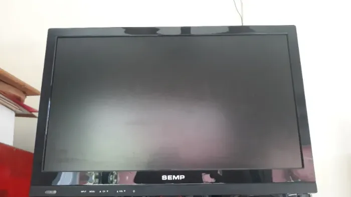 TELEVISÃO 22 polegadas