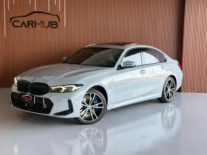 BMW 330E M Sport 2.0 Turbo Híbrido AU 2024