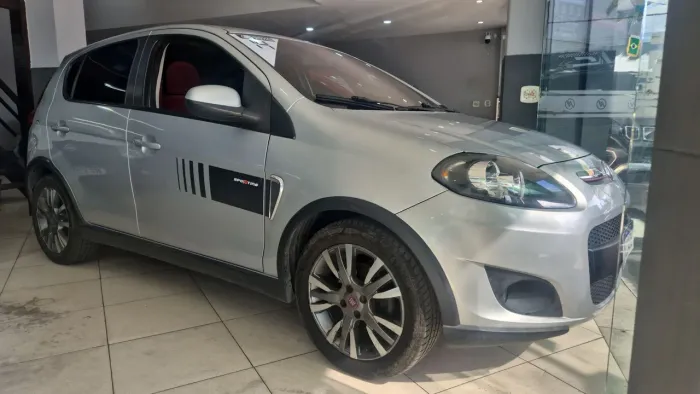 Fiat Palio Sporting 1.6 Flex 16V 5P 2014