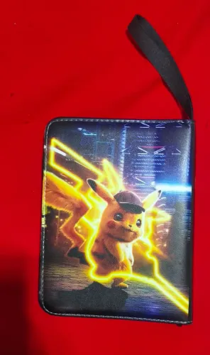 Fichário para cartas com zíper - Pikachu 4x4 - Semi Novo