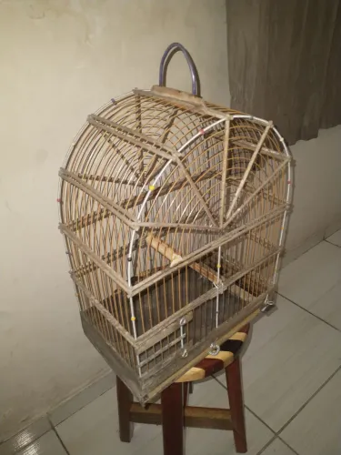 Gaiola Arco Semi-nova Baratinha 