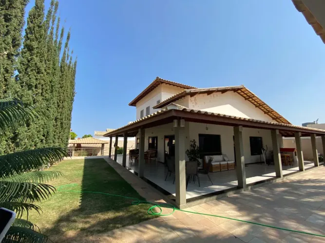 CASA CONDOMÍNIO PORTAL DAS ÁGUAS