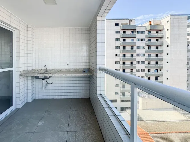 Apartamento à venda em Praia Grande com 1 dormitório no bairro da Ocian