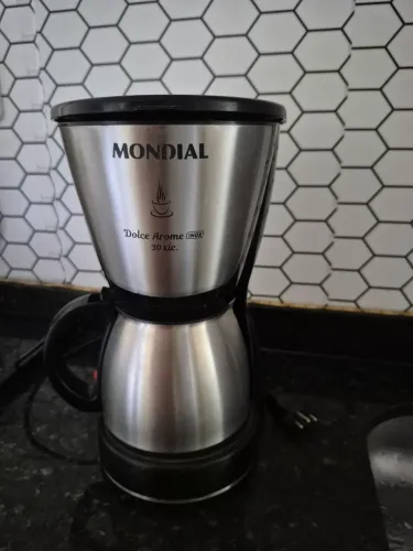 Cafeteira Elétrica 15 xícaras 