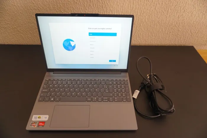 Notebook Lenovo Ideapad Slim 3 Ryzen 7735HS 8GB 512GB