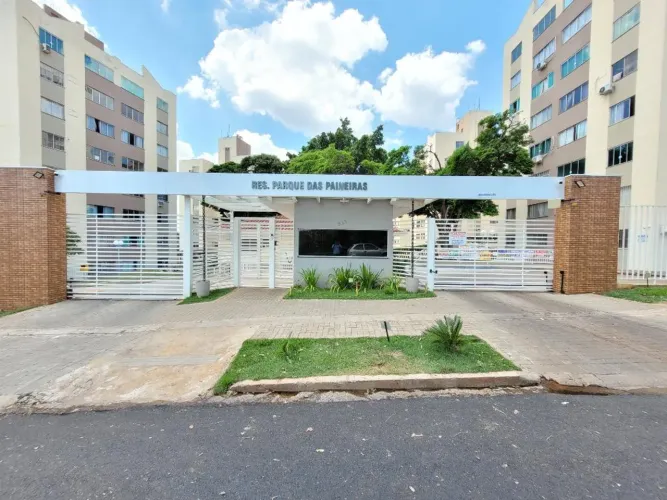 Apartamento para alugar em Maringá, Jardim Ipanema, com 2 quartos, com 45.6 m²