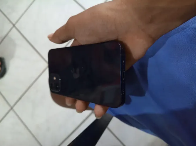 iPhone 12
