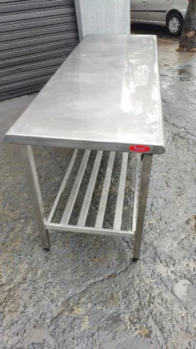 Mesa de inox 190 x 65 cm