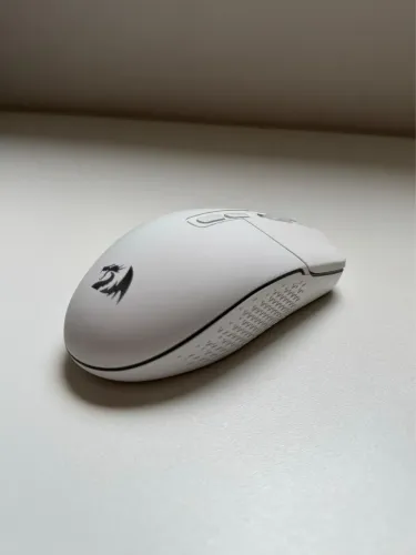 Mouse Gamer Redragon Invader PRO branco novo (garantia e parcelamento)