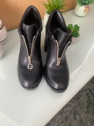 Bota nova *