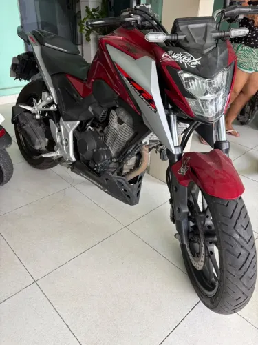 Cb twister 300f