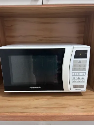 Micro-ondas Panasonic 21L