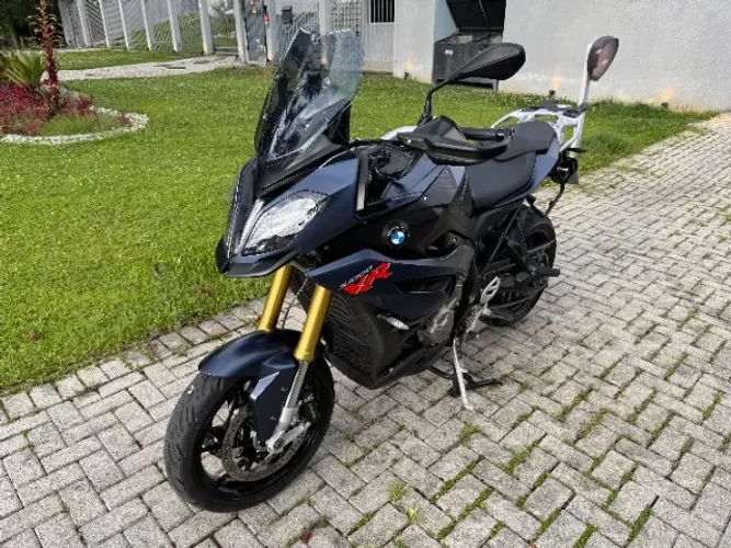 BMW S1000 XR impecável