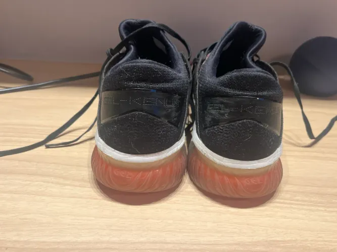 Asics kenun