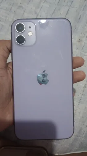 iphone 11 (semi novo)