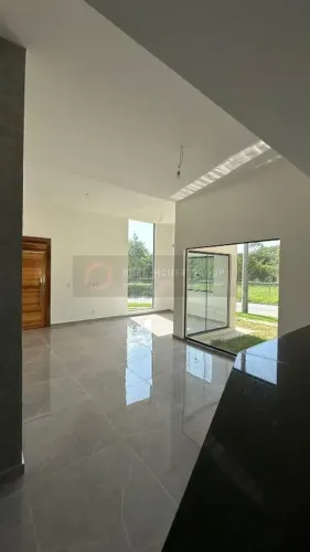 Open House vende casa com 3 suites no condomínio Alphaville 2