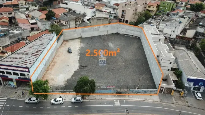Terreno para alugar na Vila Maria.