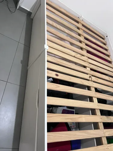Cama de casal com 4 gavetões
