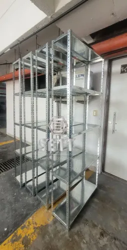 Estantes de Aço Galvanizado
