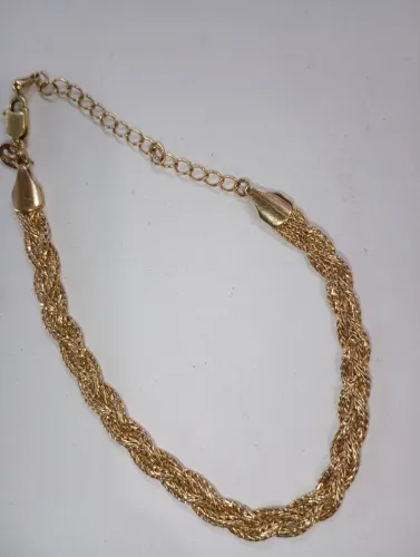 Vendo essa linda pulseira banhada a ouro top. Entrego