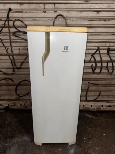Geladeira Electrolux degelo