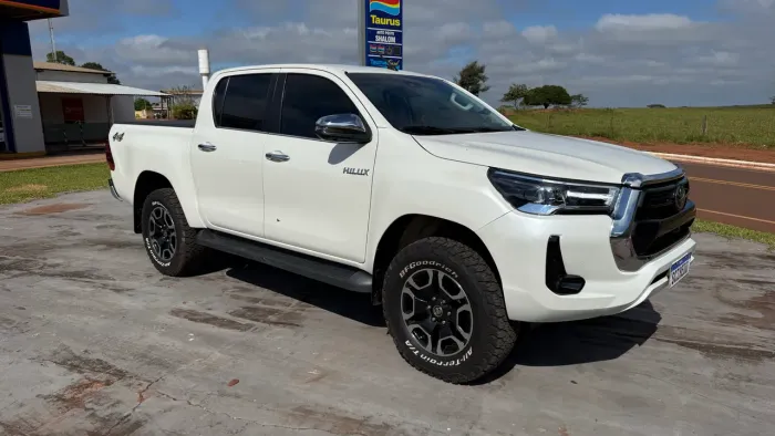 Toyota Hilux CD SRX 4X4 2.8 TDI 16V Diesel Aut. 2022
